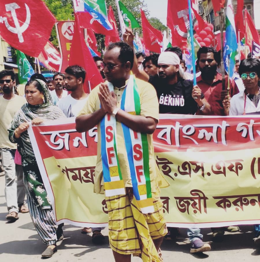 রাজ্য রাজনীতিতে ‘উদীয়মান তারকা’—রায়গঞ্জের অধ্যাপক বাপি সরেন