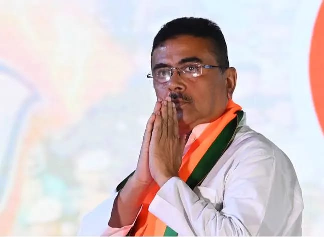রাজনীতি থেকে দূরে থাকতে হবে নব্য শিক্ষকদের, রাজ্য মন্ত্রিসভার সিদ্ধান্তে সমর্থন ABRSM এর